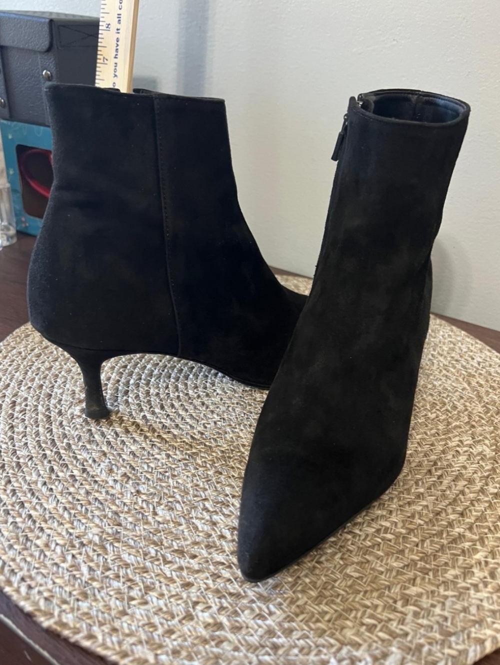 LOIRET Artisan Suede Ankle Boots – Handmade – Size 35.5 – Women's. - Picture 12 of 13
